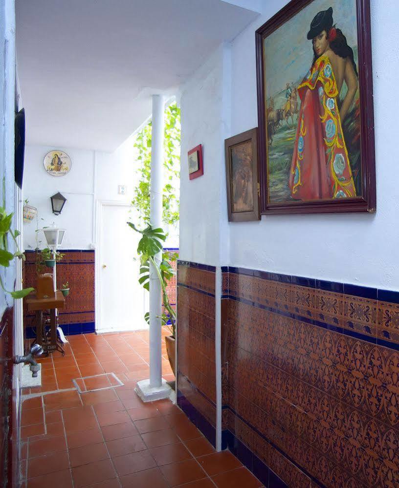 Pension Santa Maria La Blanca Sevilla Exterior foto